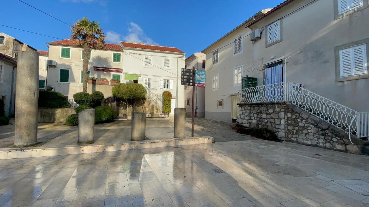Casa Di Nives Krk Town Exterior foto