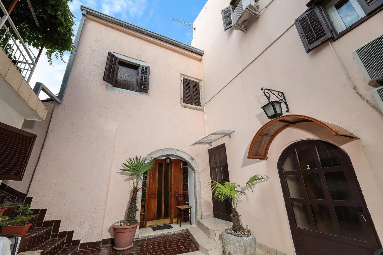Casa Di Nives Krk Town Exterior foto